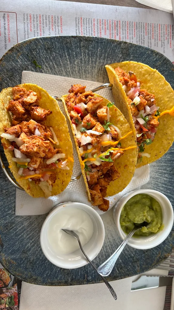 Nacho Grill chicken nachos